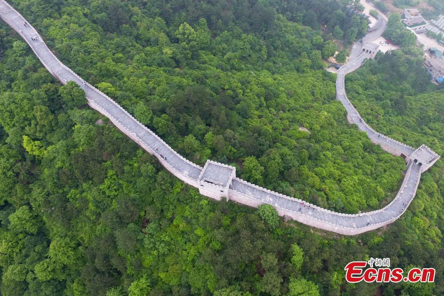 Great Wall knock-off extends 2km in eastern city