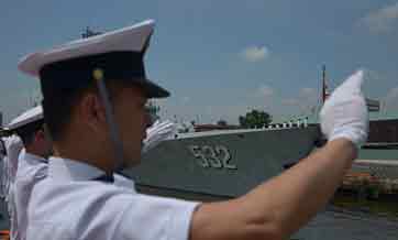 Chinese naval fleet starts friendly visit to Vietnam