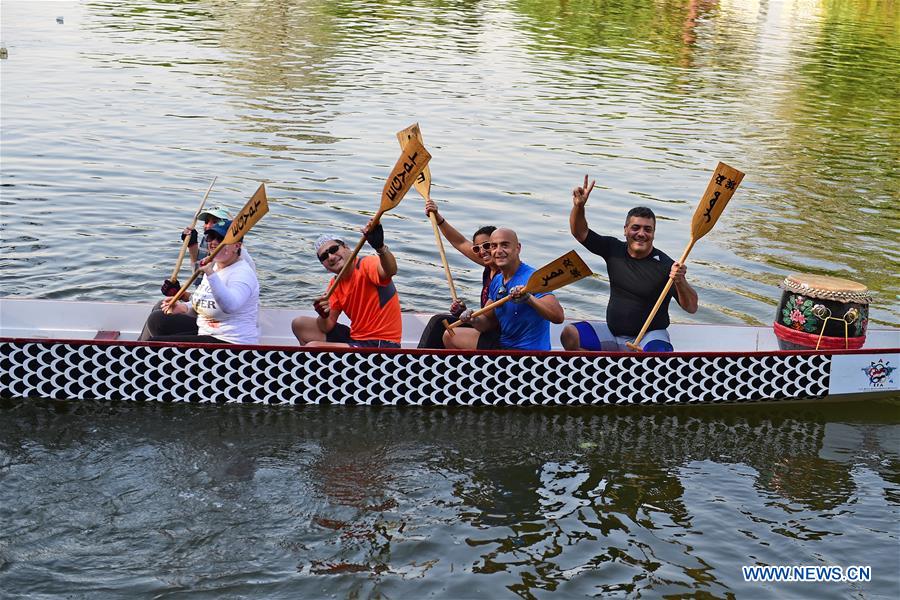 Feature: Nile River in Egypt braces for Chinese dragon boat racing