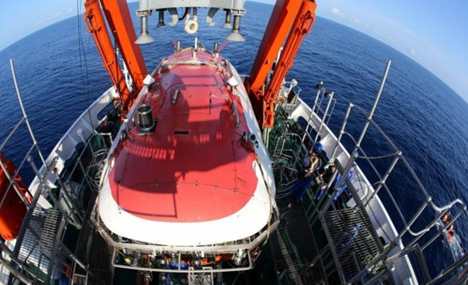 Jiaolong conducts last dive in South China Sea