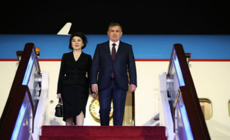 Uzbek President Shavkat Mirziyoyev arrives in Beijing
