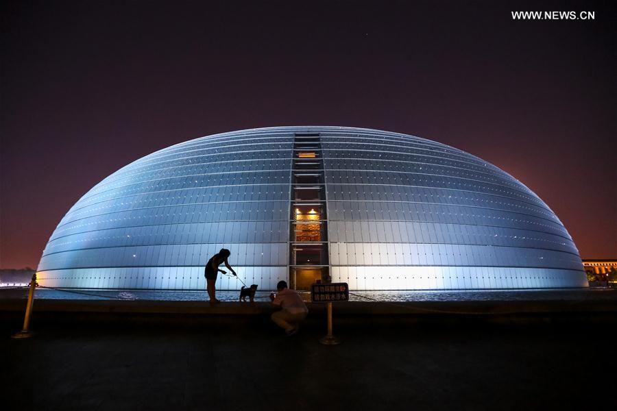 Landscape lighting illuminates Beijing to greet Belt and Road Forum