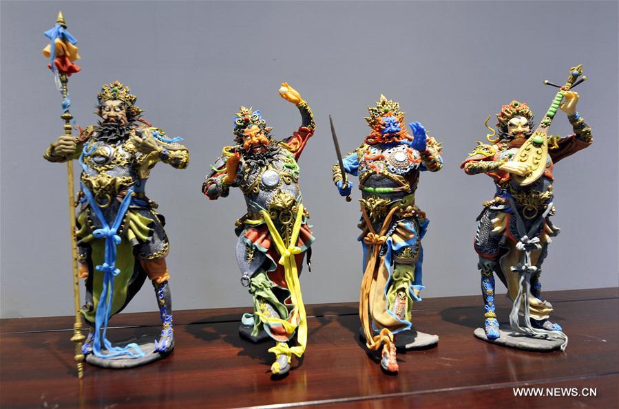 Dough figurines made by folk artist in E China