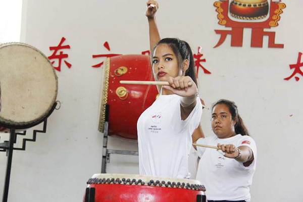French students channel the art of drumming in Taiyuan