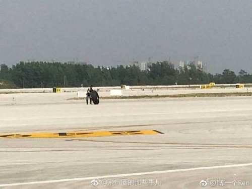 Passenger jet was found missing a wheel after landing in central China