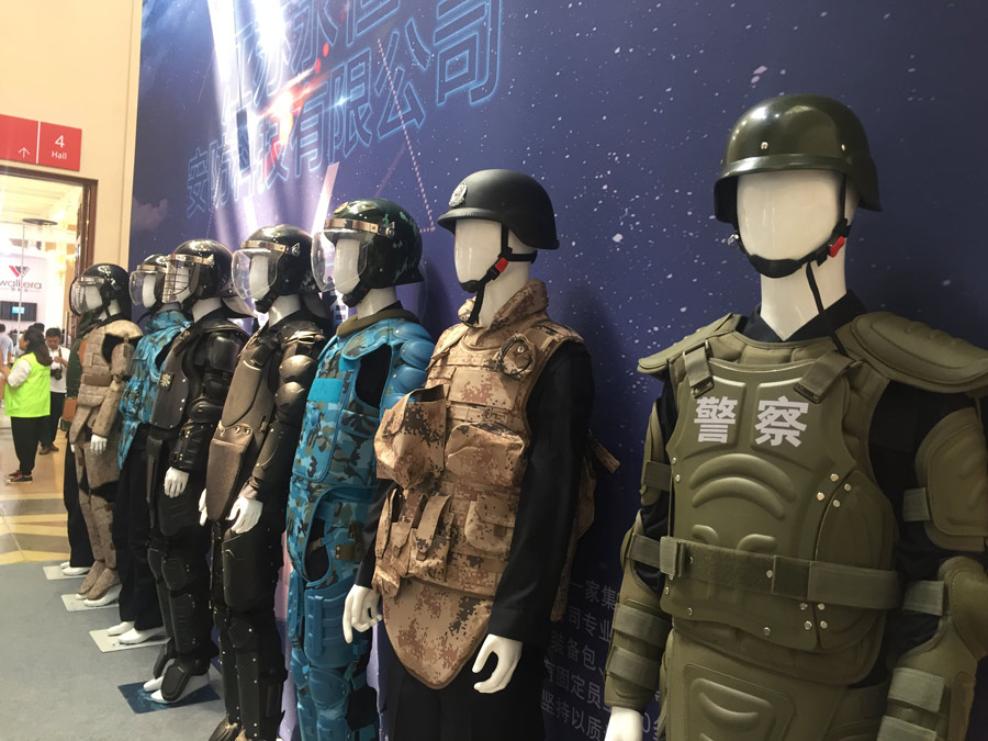 Police, anti-terrorism equipment expo opens in Beijing