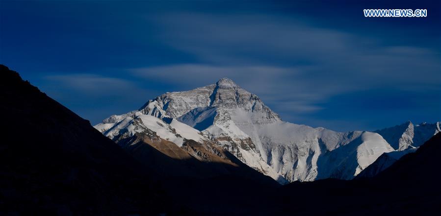 Scenery of Mt. Qomolangma on border of China, Nepal