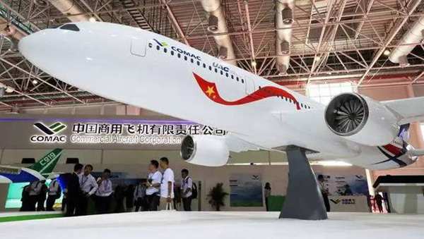 China, Russia develop superjet C929, to compete with Boeing's 787 Dreamliner