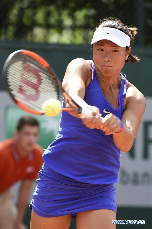 Chinese tennis qualifiers Zhang and Han bow out from French Open