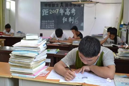 China’s first college entrance exam room for HIV-positive students triggers debate