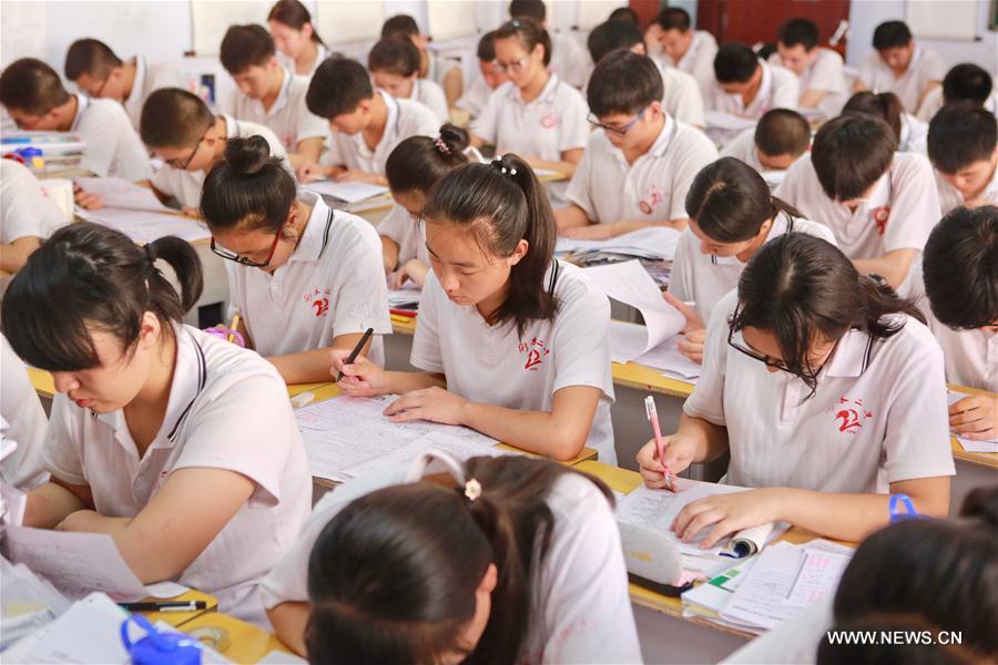 Total of 9.4 million students to attend 2017 Gaokao in China