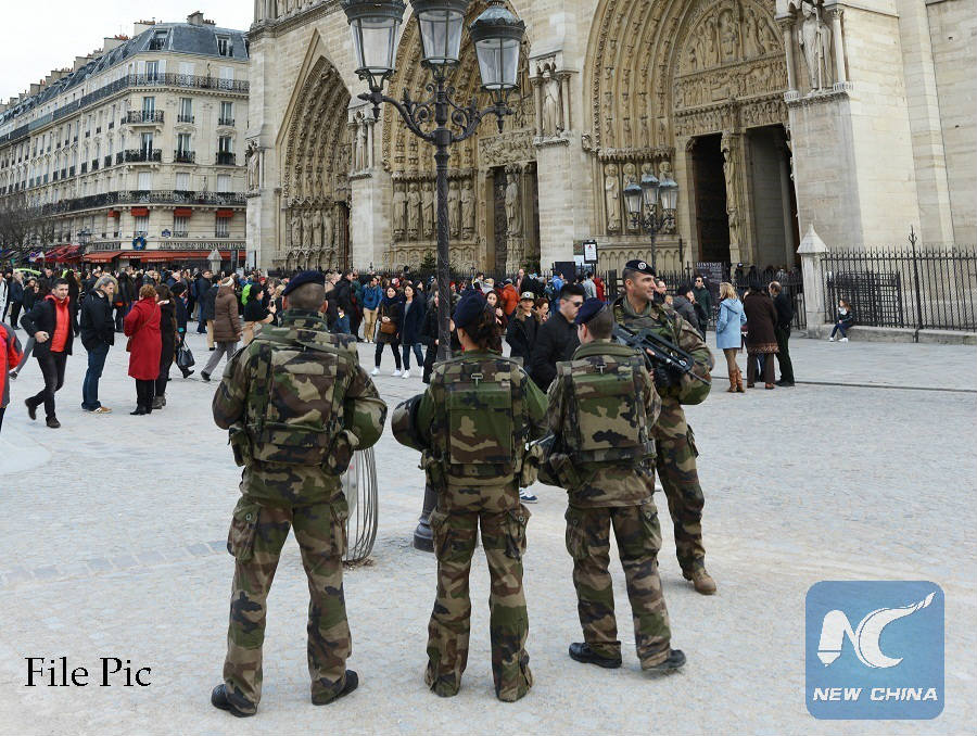Paris assailant identified, motives remains unclear