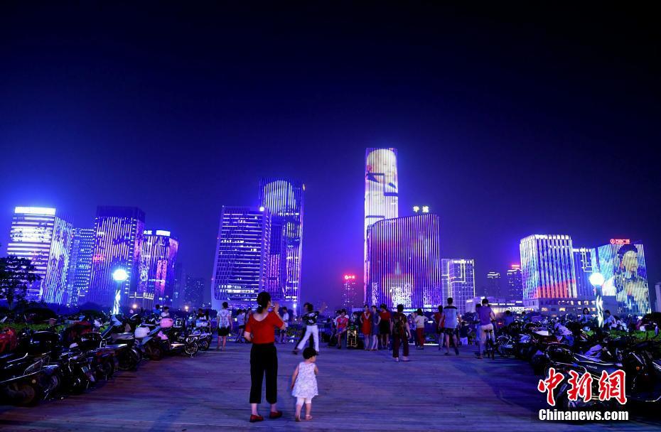 Live light show projected onto buildings in Fuzhou