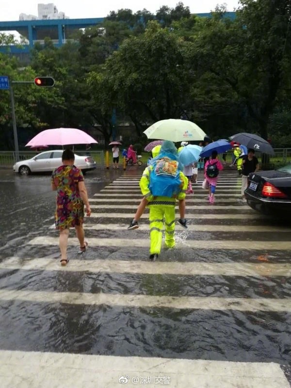 Typhoon Merbok lands in Shenzhen and continues to hit surrounding provinces