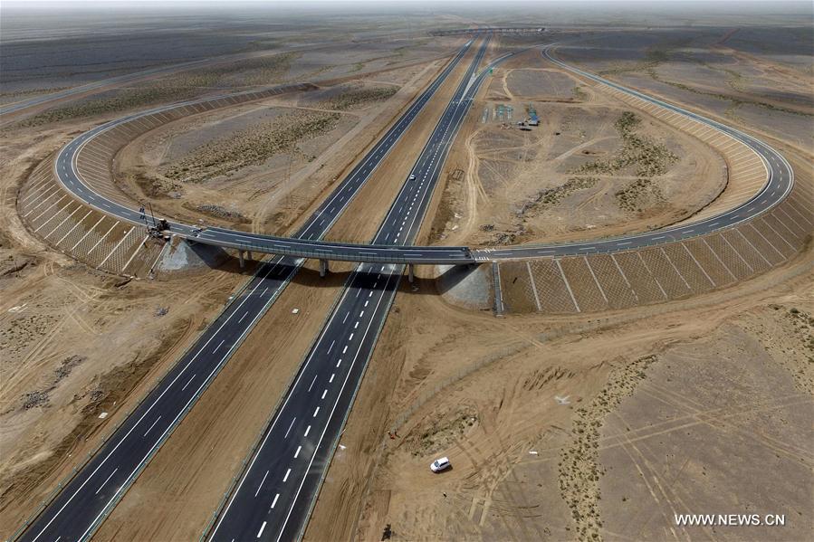Hami section of Beijing-Xinjiang Highway expected to open at end of June