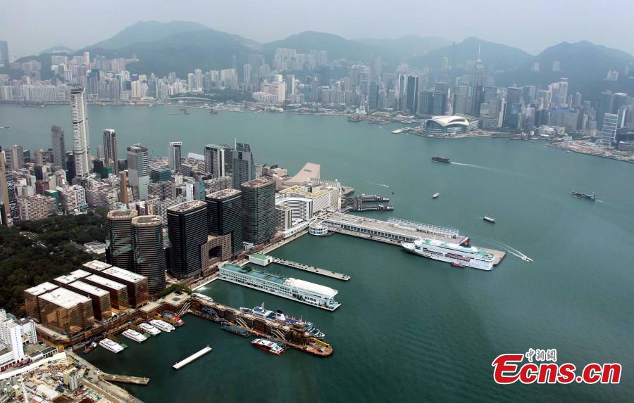 Hong Kong home to 1,300 skyscrapers