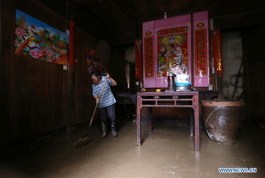 In pics: aftermath of flood in E China's Anhui