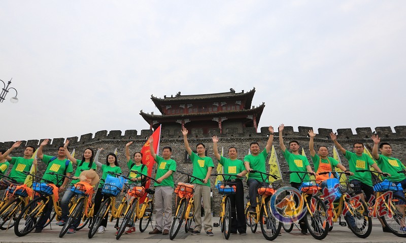 40,000 sharing bikes offered in downtown Xiangyang