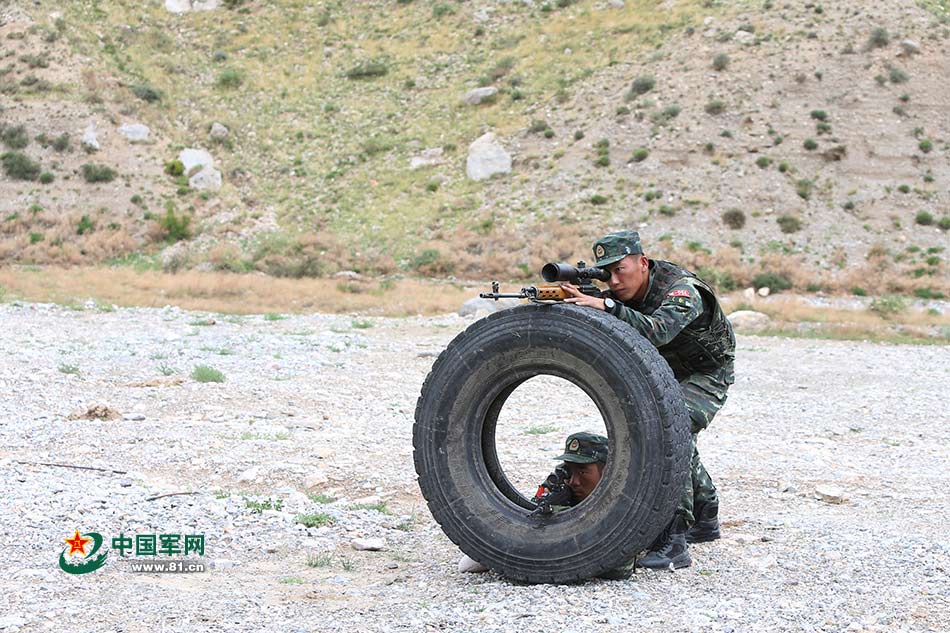 'King of gun' competition held in Ningxia