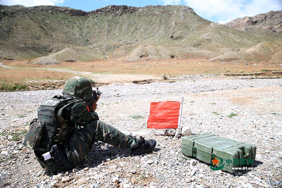 'King of gun' competition held in Ningxia