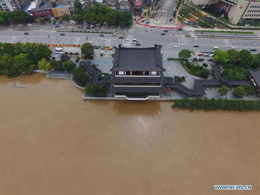 964,600 residents relocated in C China's Hunan due to flood