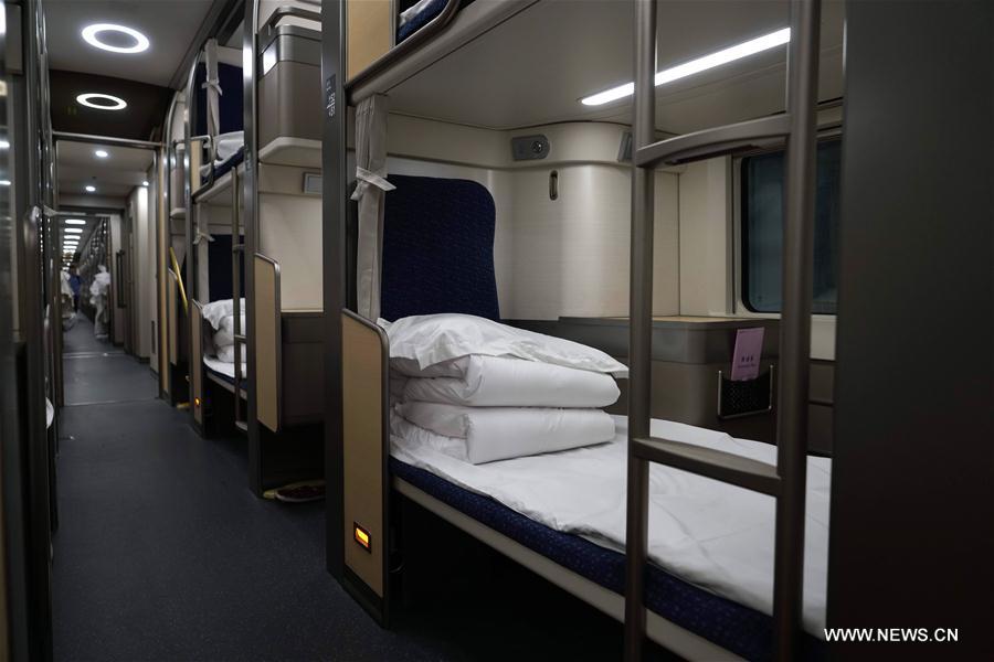Take closer look at new Beijing-Shanghai overnight sleeper trains