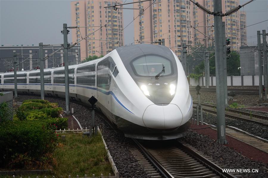 Take closer look at new Beijing-Shanghai overnight sleeper trains