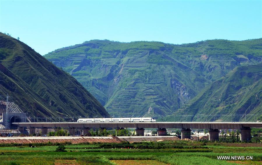 New high speed railway linking Baoji, Lanzhou starts operation