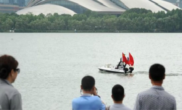 China's first unmanned lifeguard speedboat unveiled in Hefei