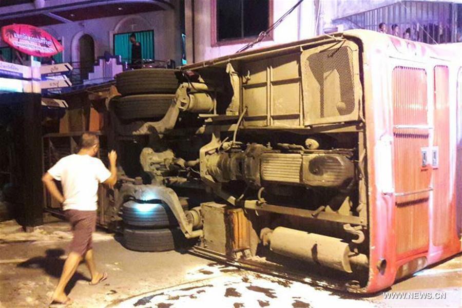 2 Chinese tourists killed, 24 injured in Thailand tour bus accident