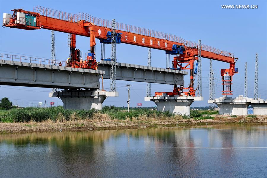 Railway bridge under construction in N China's Tangshan