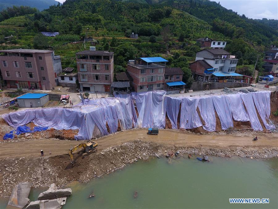 Heavy rain wreaks havoc in S China's Guangxi