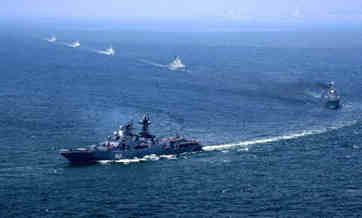 Chinese naval fleet arrives in Russia for joint drill