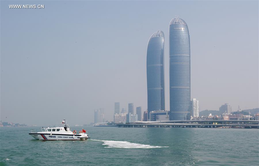 Extraordinary scenery of Xiamen skylines in SE China's Fujian