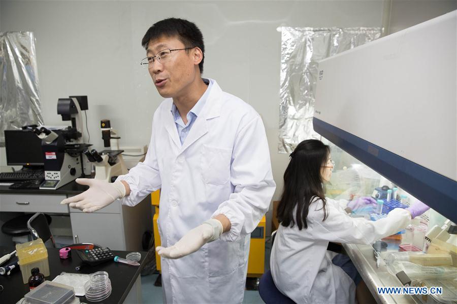 Chinese scholars returned from U.S. start research on 