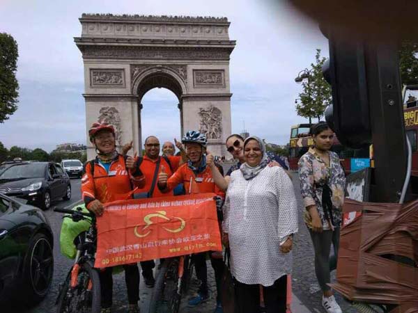 Wuhan cyclist, 68, rides across Europe in 100 days