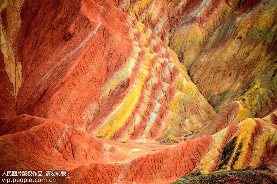 Danxia Landform explodes with colors in Zhangye