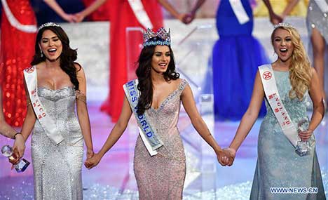 India's Manushi Chhillar crowned Miss World 2017