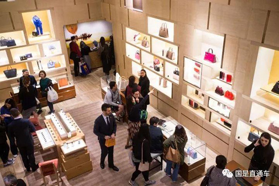 Chinese customers queueing up for luxury brands over imminent