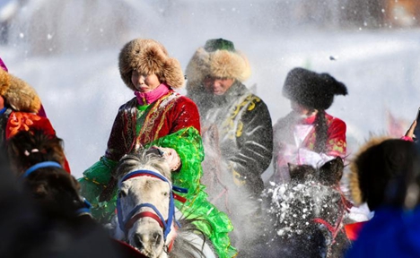 Herders celebrate New Year in Xinjiang