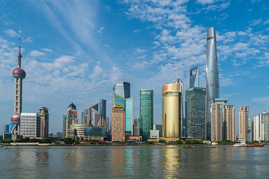 Beijing, China. 16th May, 2018. Guests attend the first Shanghai