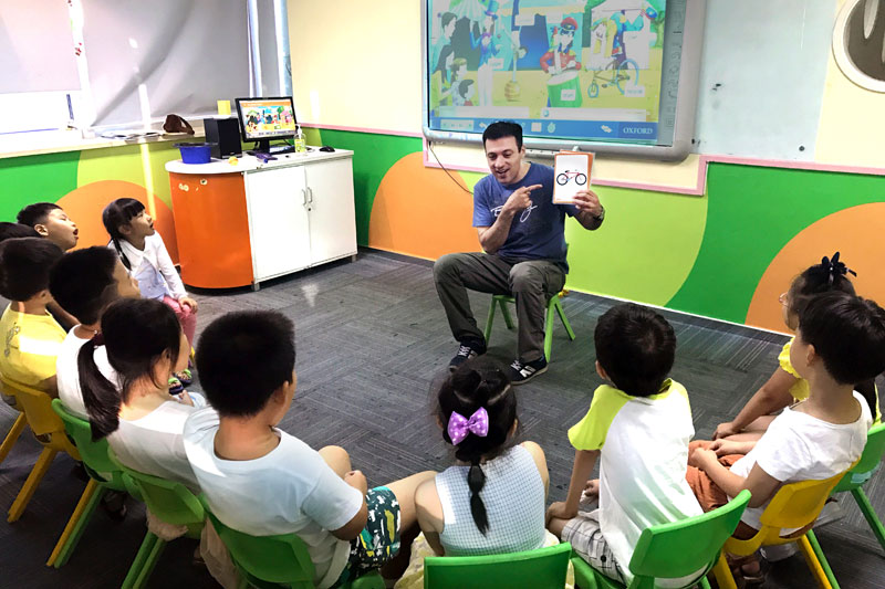 Coolest class ever: Shanghai’s kindergarten teacher to bike across Antarctica