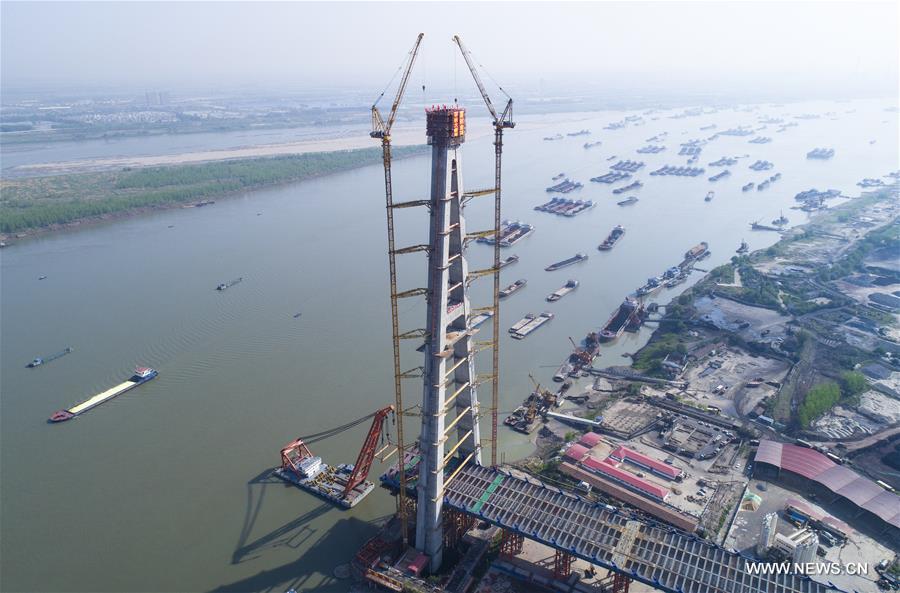 Main structure of world's tallest A-shaped bridge tower finished