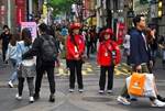Chinese tourists heading back to South Korea; uncertainty remains