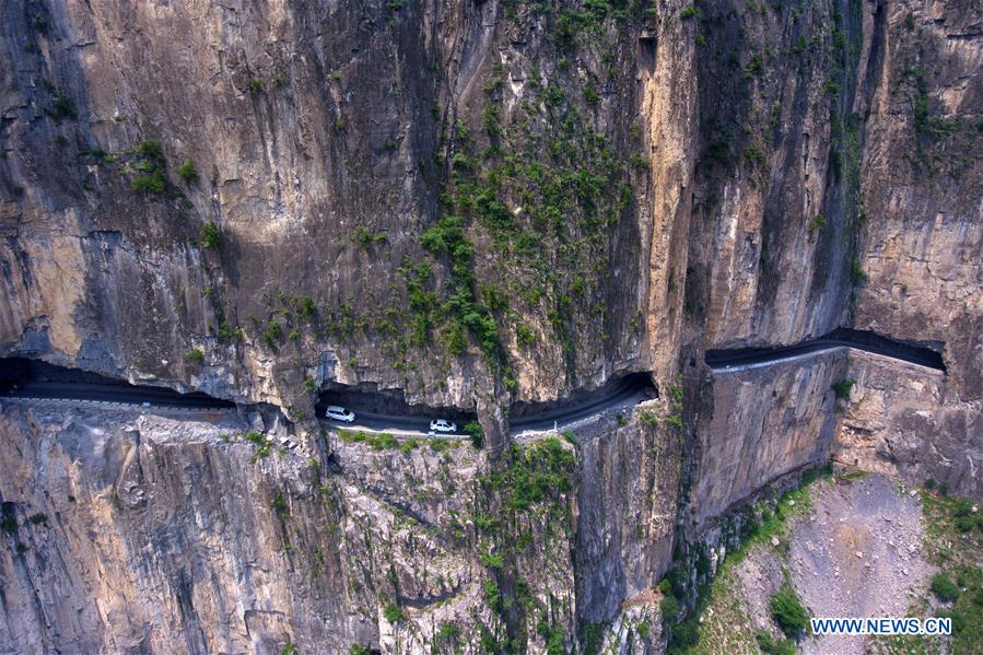 Cliff road helps villagers cast off poverty in N China's Shanxi
