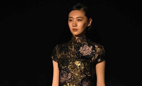 Chinese-style fashion show held in Qingdao
