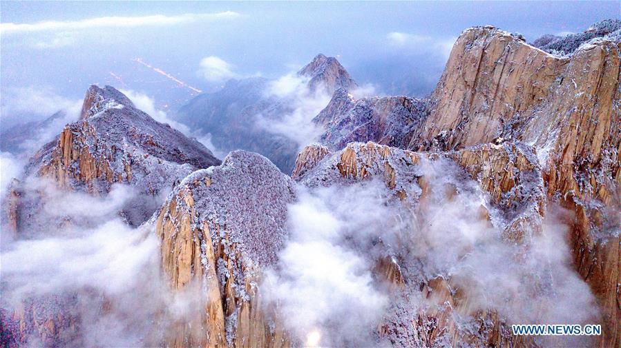 Snow scenery of Mount Huashan in NW China's Shaanxi