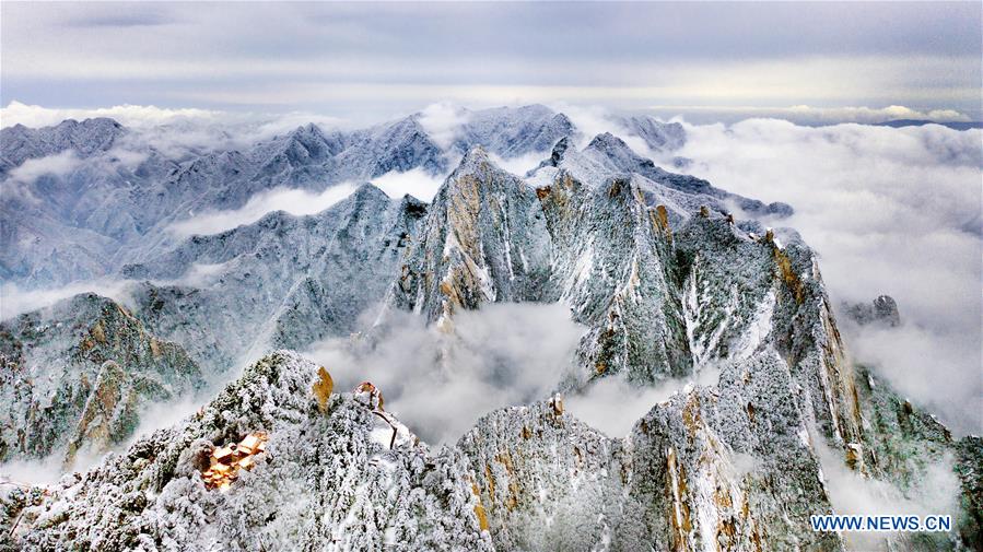 Snow scenery of Mount Huashan in NW China's Shaanxi