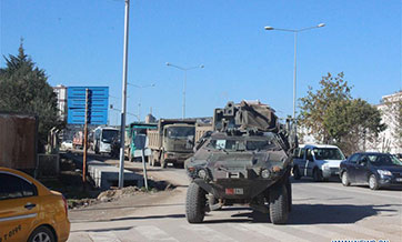 Turkey sends military reinforcements to Syrian borderue