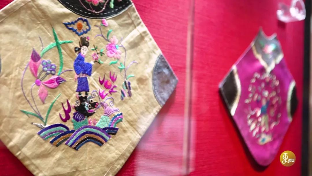 Over 2,000 embroidered bodices housed in Xi’an private mansion